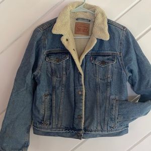 Levi’s Sherpa jacket